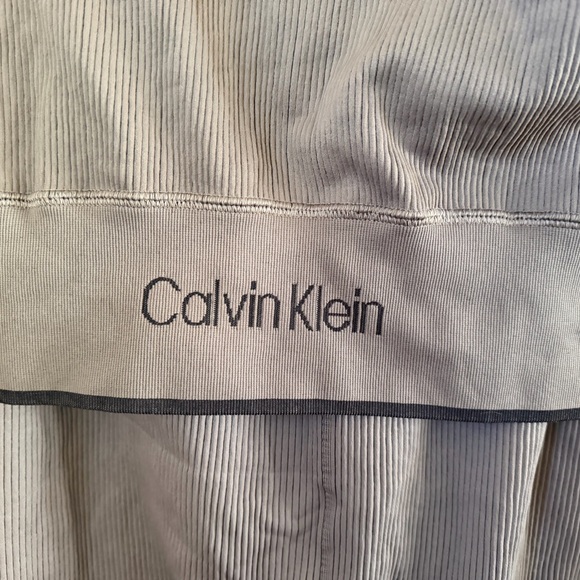 NWOT Calvin Klein Sport Ribbed Legging w/Cropped Jacket Set. Size L